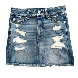 American Eagle Next Level Stretch Medium Wash Ripped Denim Mini Skirt Size 4